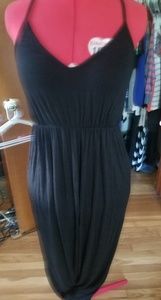 *NWT* Boohoo multi strap, elastic waist maxi